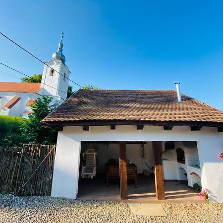 Slow Living Cottage, Dobolii De Sus Екстер'єр фото