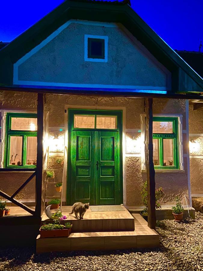 Slow Living Cottage, Dobolii De Sus Екстер'єр фото